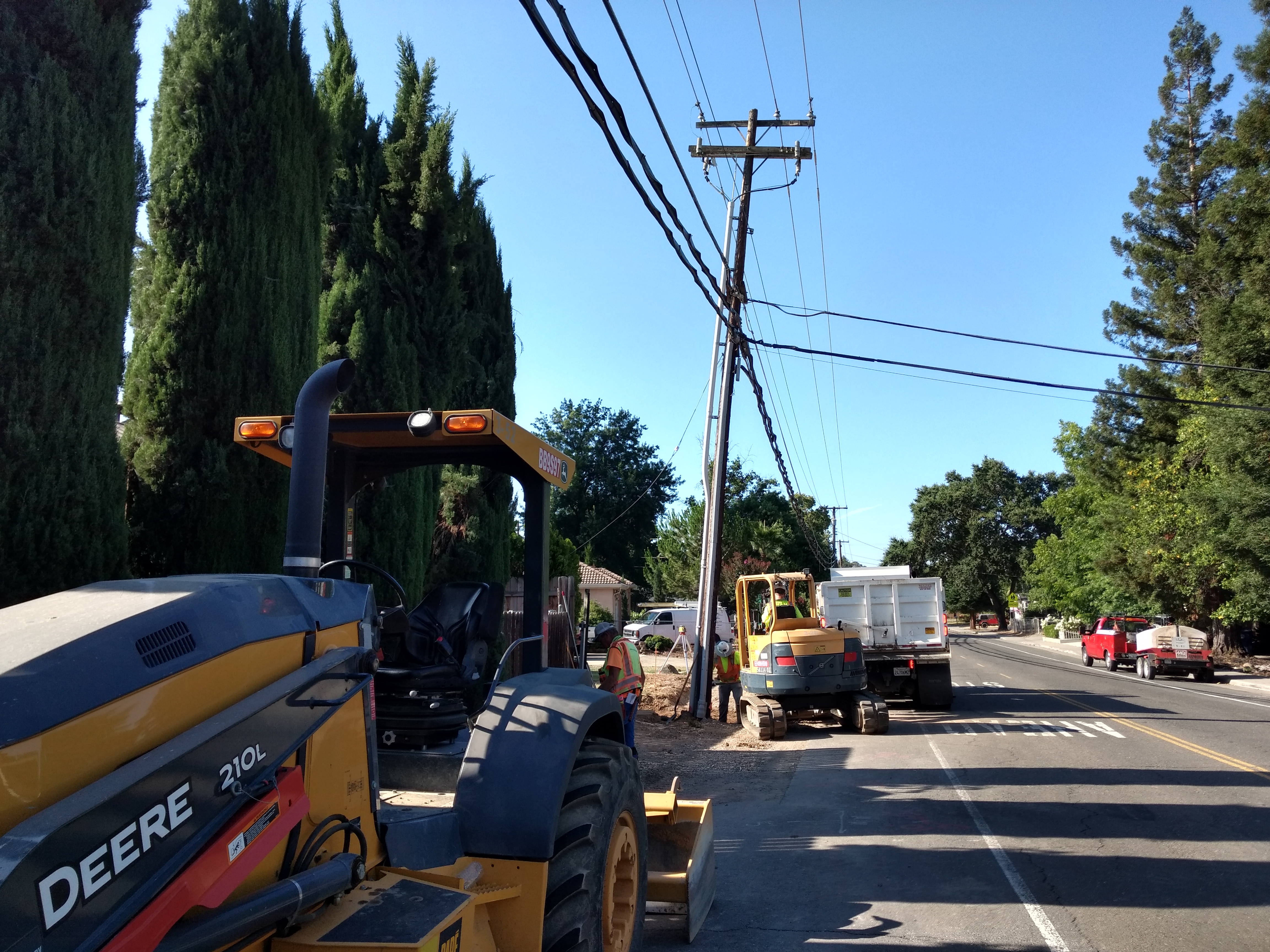 Folsom Blvd Streetscape – Tiffany West